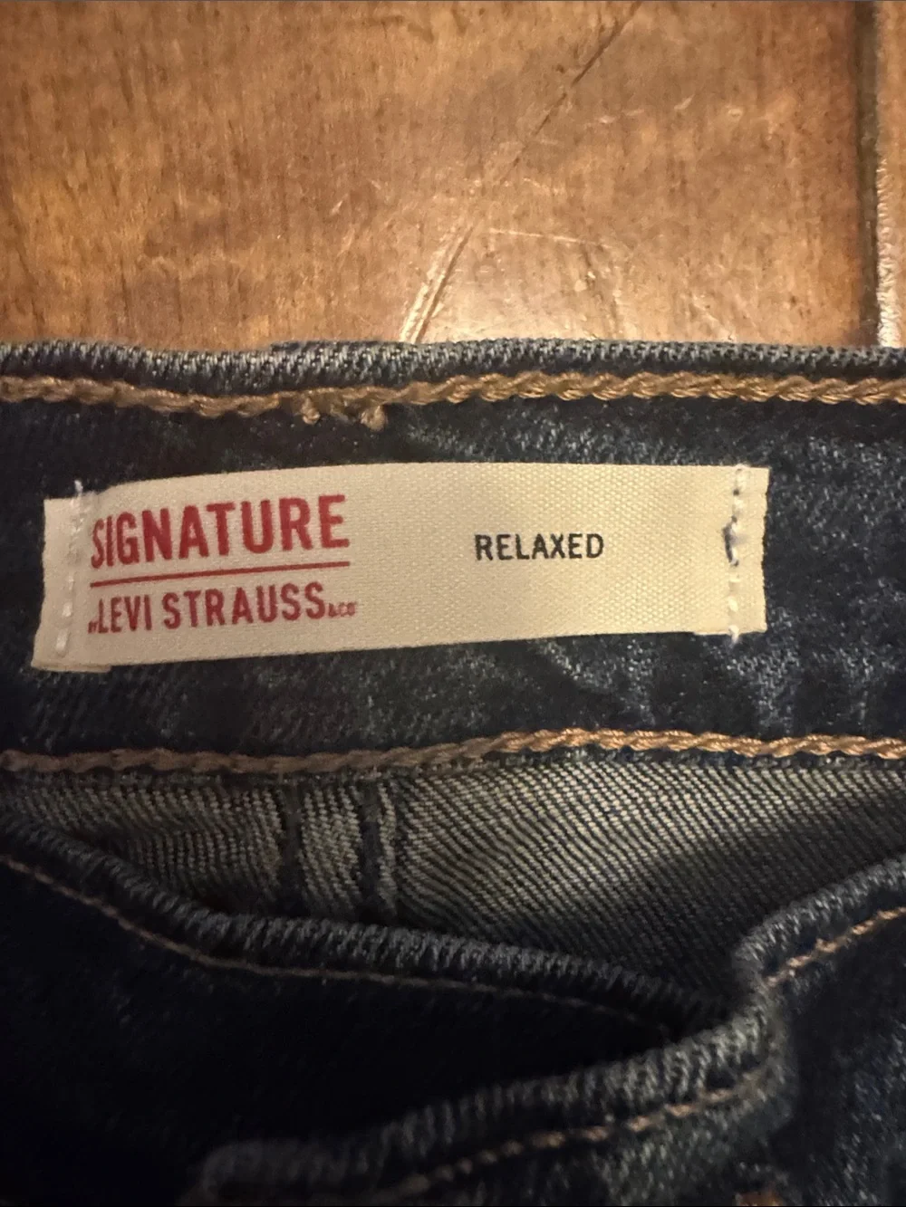Levi's Men's Relaxed Fit Blue Jeans 29x 30. Stretchy. New.